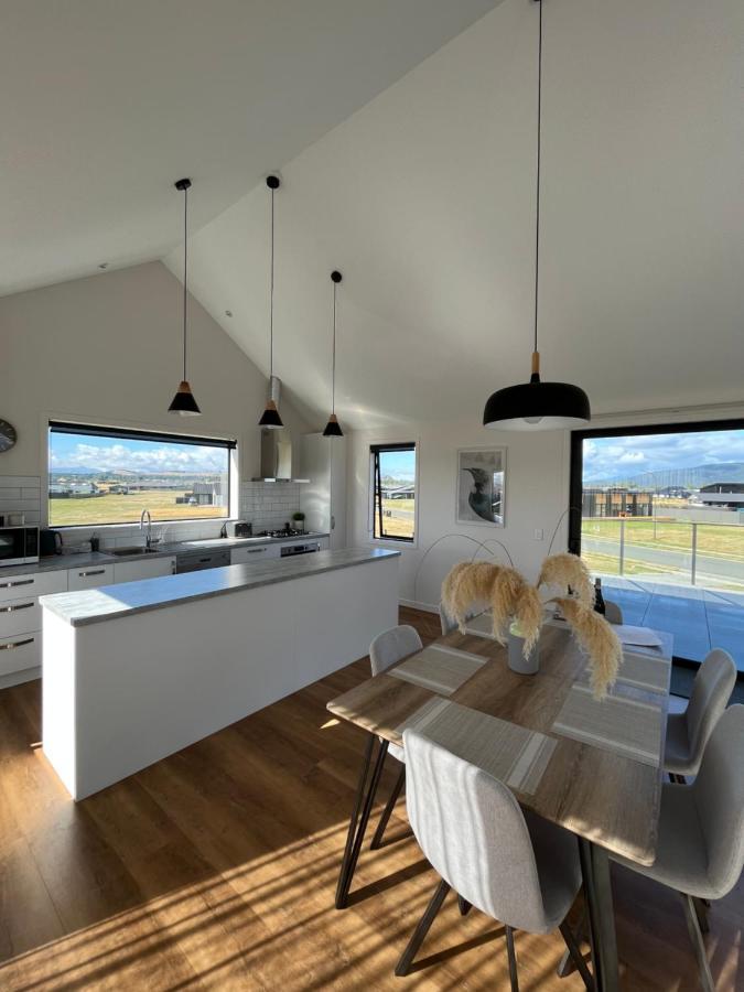 The Little Lake House Te Anau Esterno foto