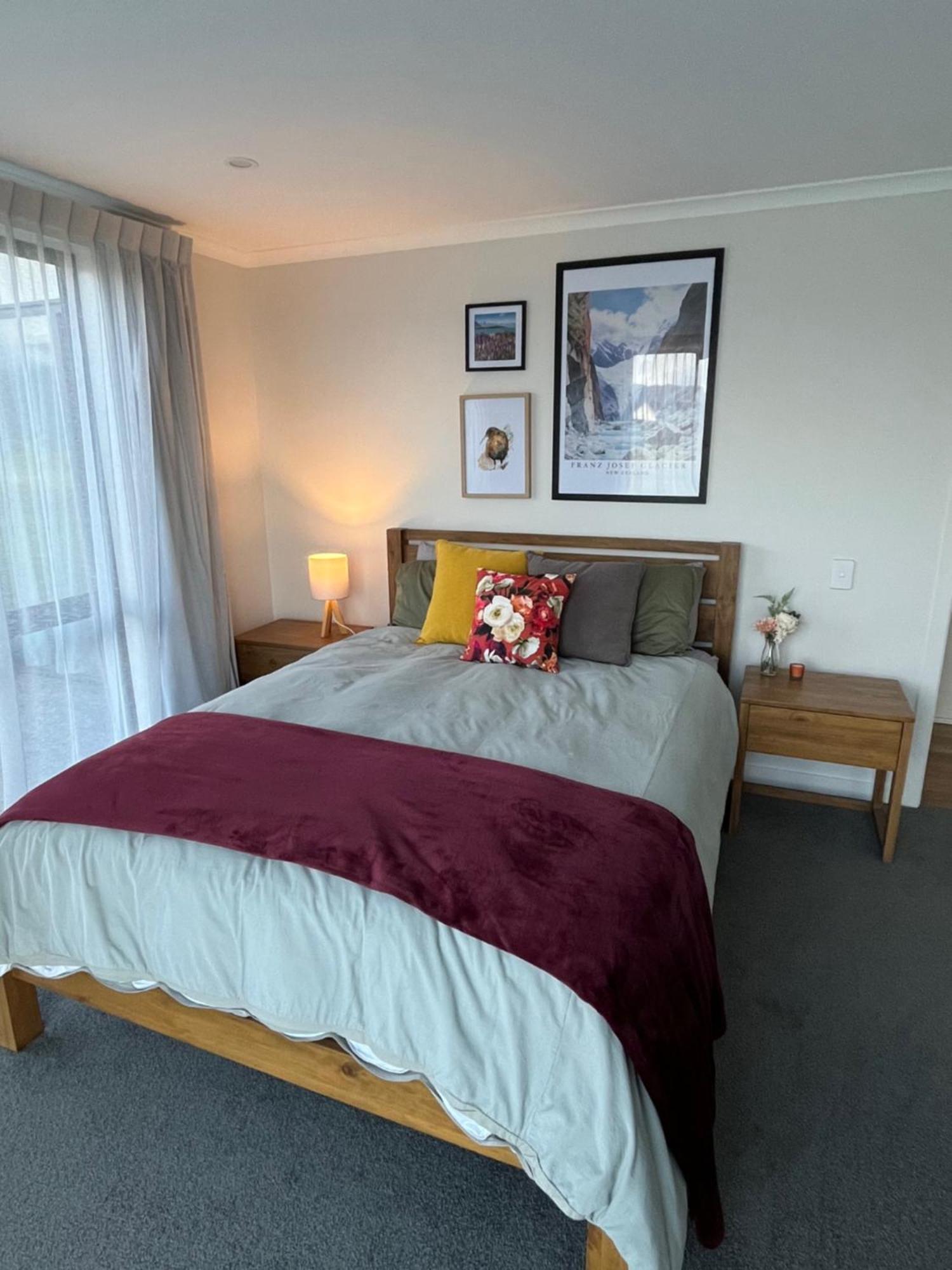 The Little Lake House Te Anau Esterno foto