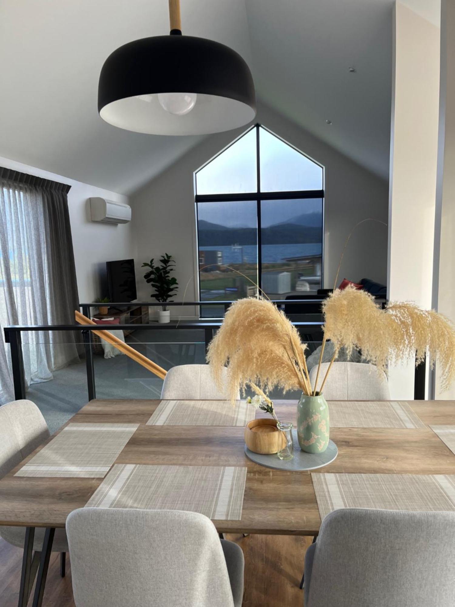The Little Lake House Te Anau Esterno foto